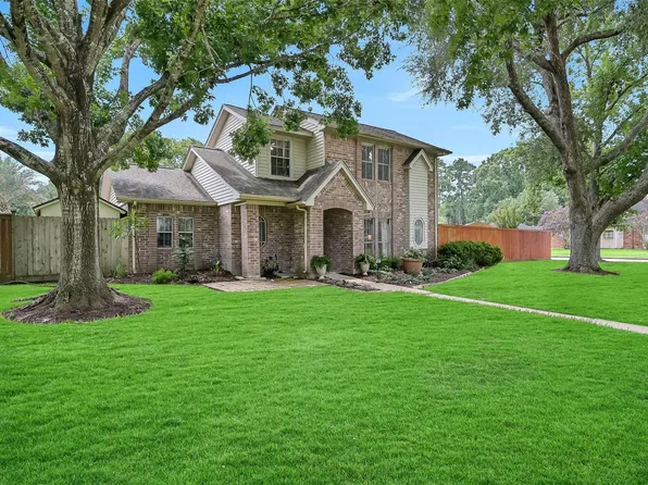 1018 Londonderry Ave, Friendswood, TX 77546