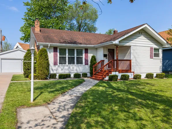 8118 Howard Ave, Munster, IN 46321