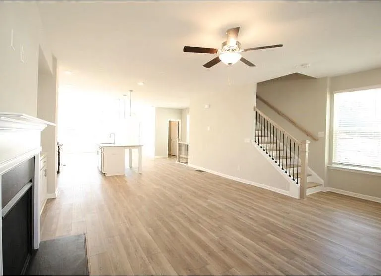 4514 Valtek Ct — Photo 5
