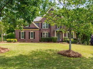 920 Whitehaven Rd, Suwanee, GA 30024