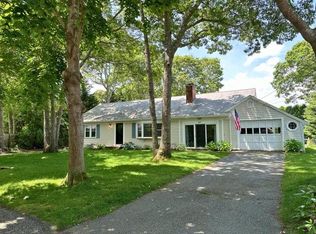 27 Truman Ln, West Yarmouth, MA 02673
