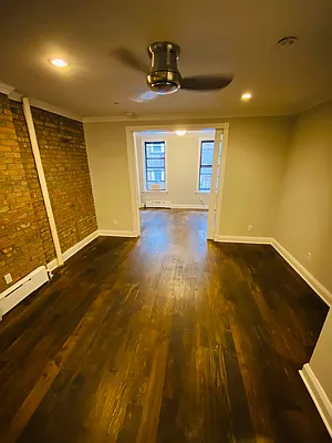 Rented by REAL New York | media 49