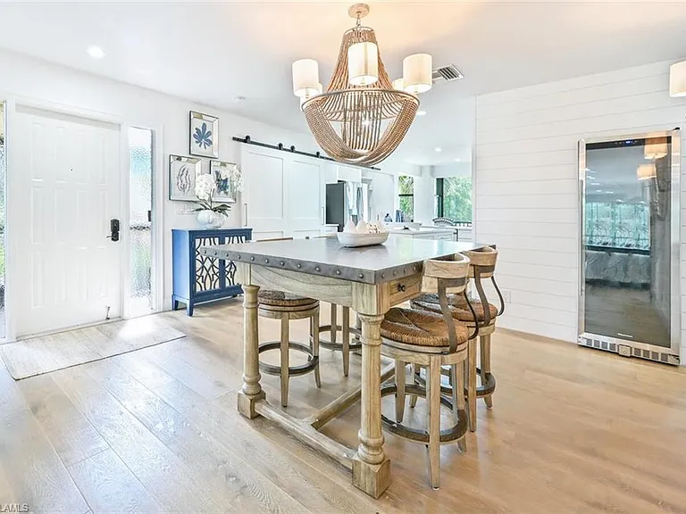 3105 Riviera Dr #A201 — Photo 19