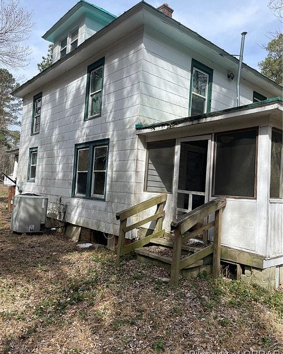 2nd image of 323 Blundon Rd