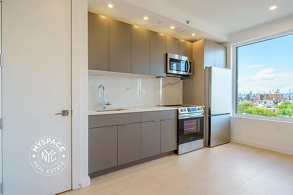 Rented by MySpaceNYC | media 5