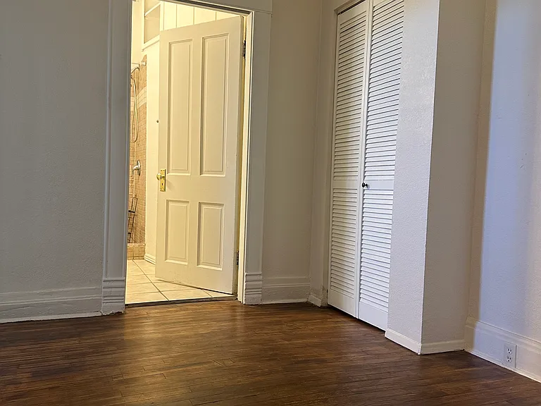 900 Upson Dr #A — Photo 4