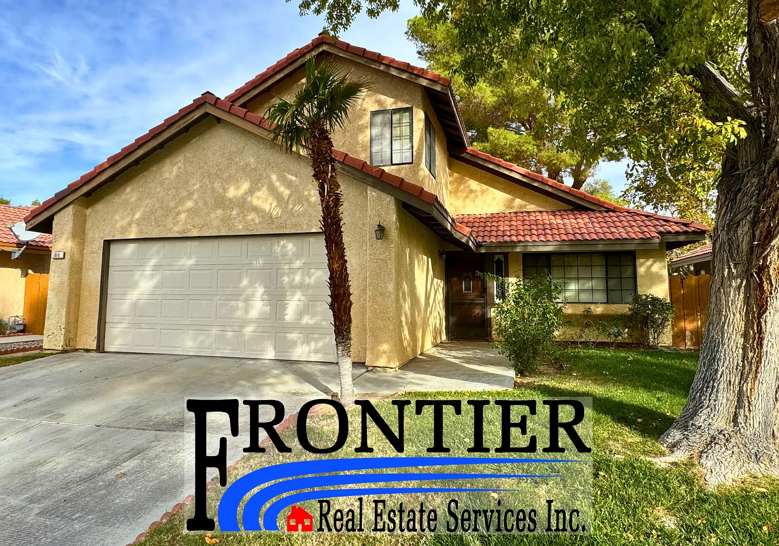 Beautiful 4 Bedroom Home — Photo 1