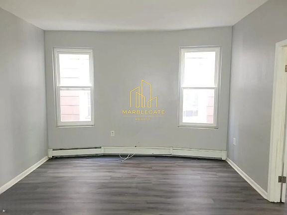 5th image of 38 Columbia Ave #33