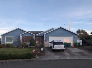 1072 SW Edgefield Ave, Troutdale, OR 97060
