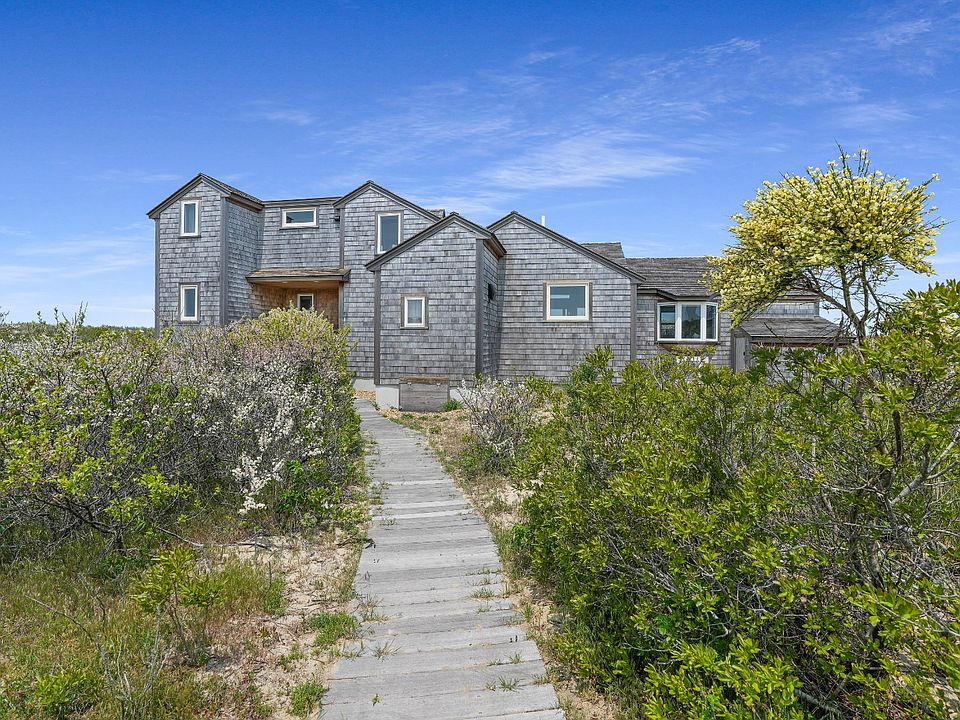3 Oxcart Rd, Aquinnah, MA 02535 Zillow
