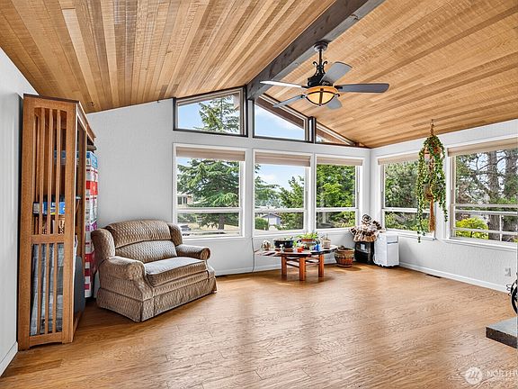 4th image of 2301 Monica Drive