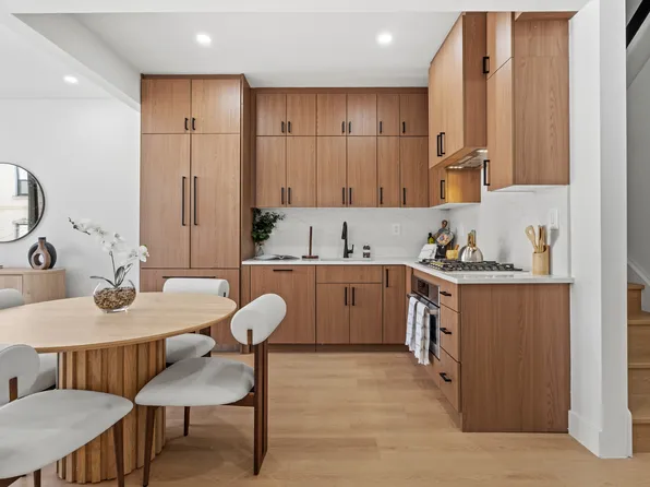 357 Leonard Street image 3 of 11