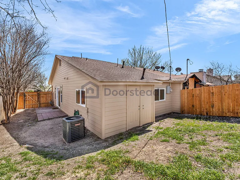16026 Fitchburg Cir — Photo 28