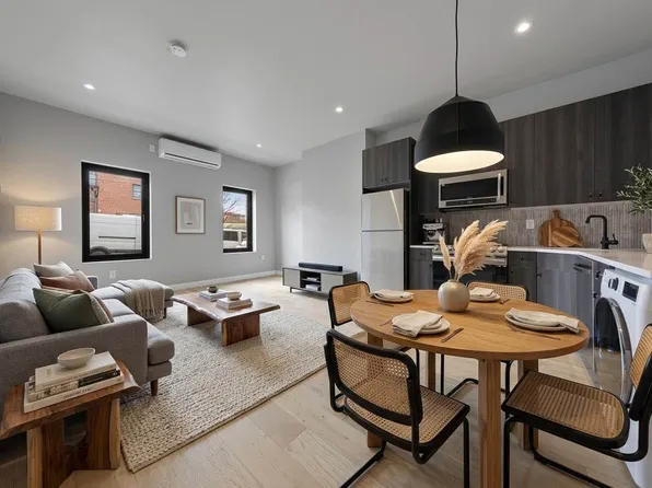 207 20th Street image 1 of 8