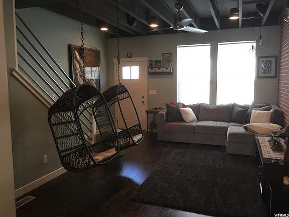 3rd image of 855 W Capraia Ct #316