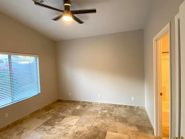 62 S Valencia Pl — Photo 12