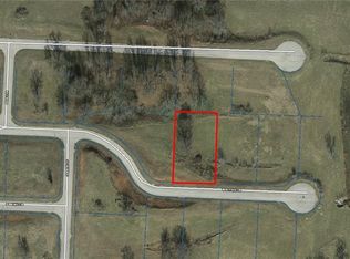 300 Whitfield Dr, Pea Ridge, AR 72751