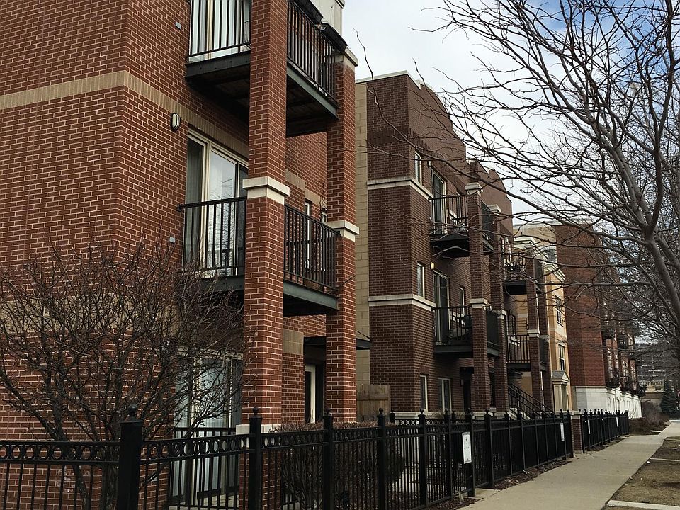 1st image of 1232 S Blue Island Ave Unit 101