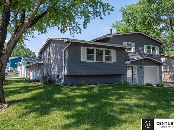 2nd image of 8736 Park View Blvd