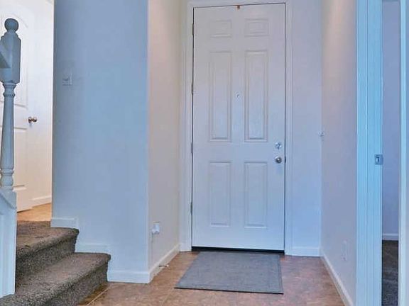 4th image of 2327 N Warhol Ave