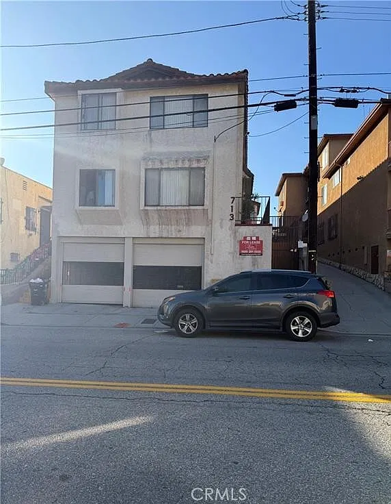 1 bed, 700 sqft, $1,850 — Photo 2