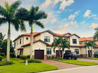 26115 Palace Ln, Bonita Springs, FL 34135