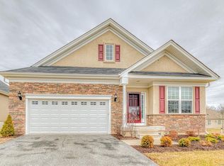 29 Cyprus Dr, Middletown, NY 10940