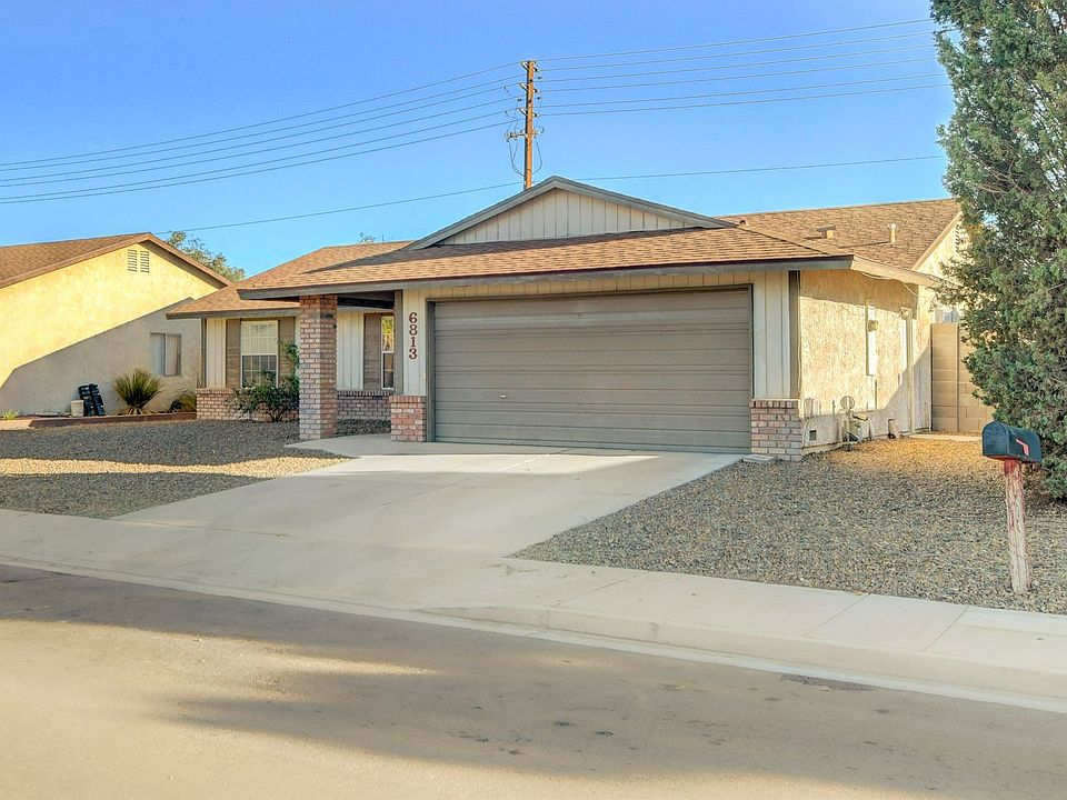 1st image of 6813 Old Castle Dr