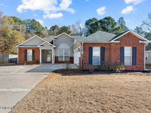 203 Roaring Forks Dr, Bonaire, GA 31005
