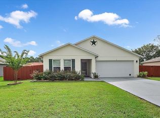 8 Raeitan Way, Palm Coast, FL 32164