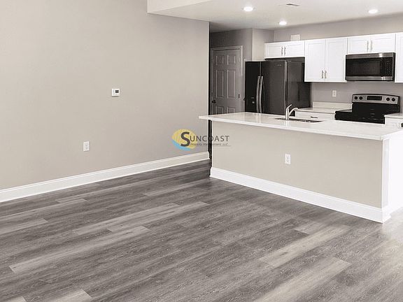 5th image of 2833 Whaling Rd
