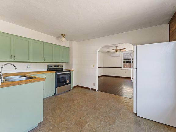 5th image of 1711 SW J St