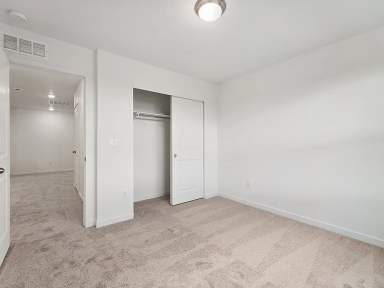 5556 Mare Ln — Photo 16