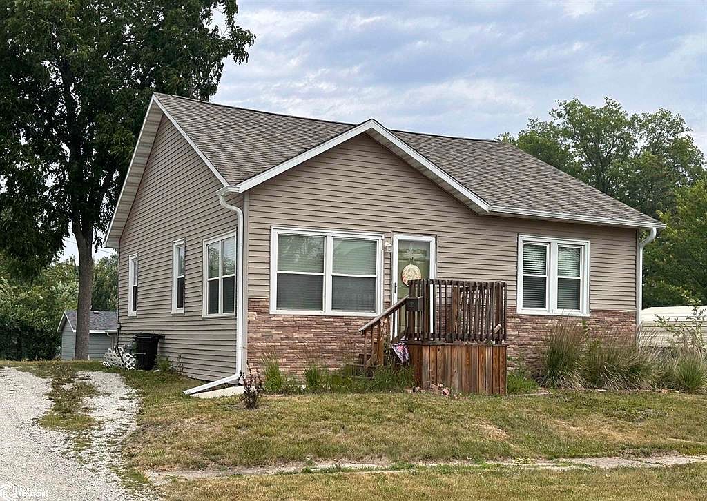 807 Ashland Ave, Chariton, IA 50049 Zillow