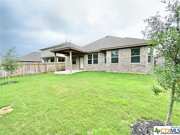 3rd image of 117 Blue Oak Blvd