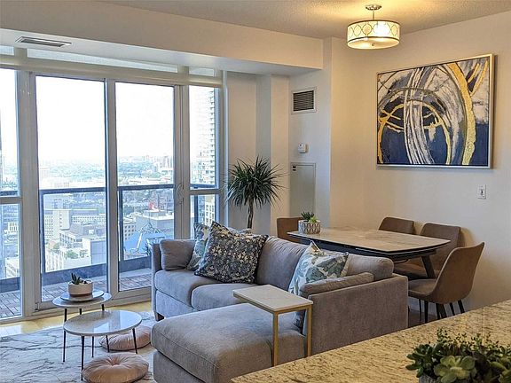 3rd image of 21 Carlton St #3601