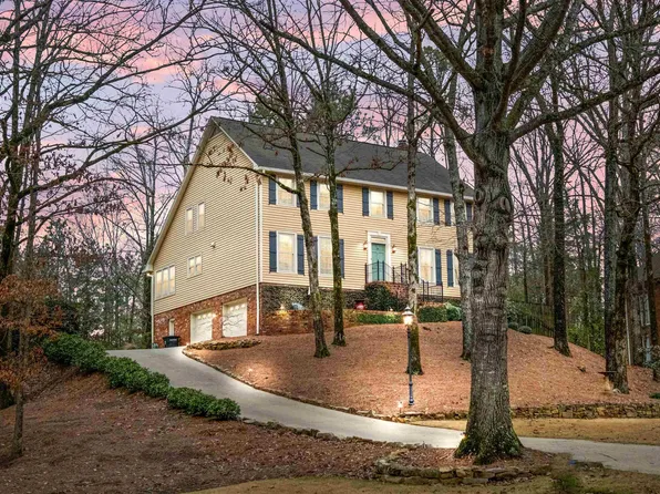 2845 Berkeley Dr, Birmingham, AL 35242