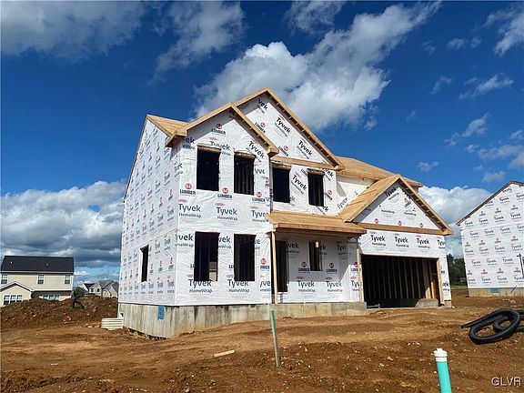 2nd image of 1019 Jean Ct #67