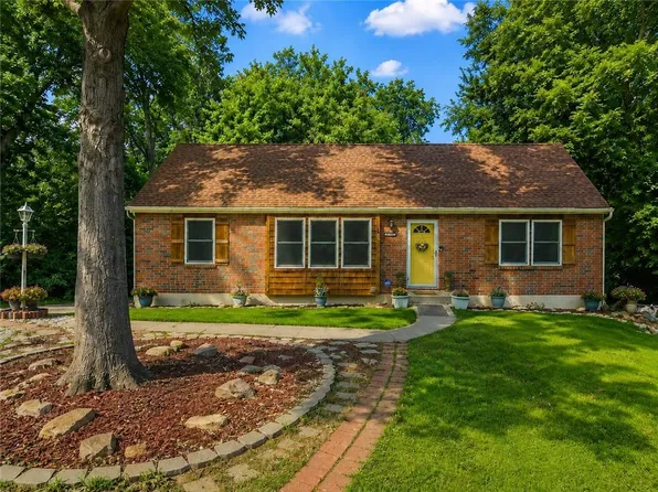 6607 NW Quail Run Dr, Kansas City, MO 64152