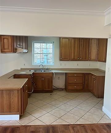 4th image of 223 Metairie Ct