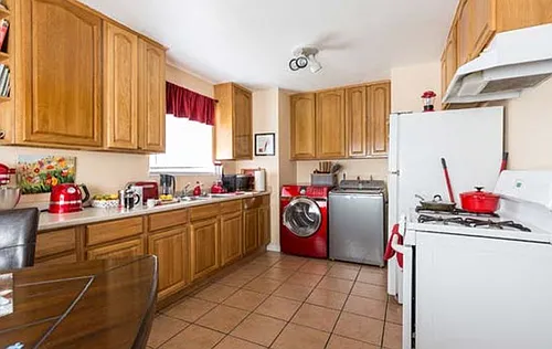 2635 California Ave Photo 1