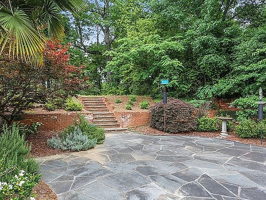 5th image of 3152 Argonne Dr NW