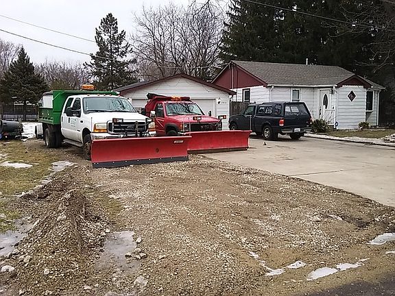 4th image of 12816 Southview Ave
