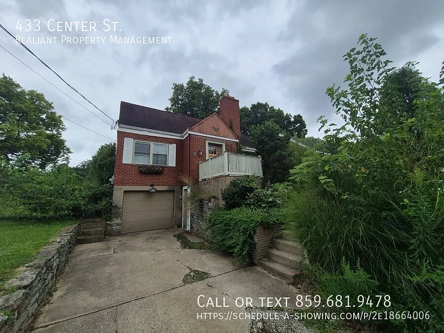 433 Center St photo 1