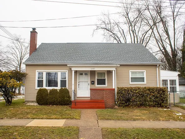 1297 Washington St, Indiana, PA 15701