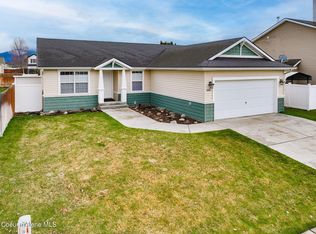 6682 N Hawk Owl Ln, Coeur D Alene, ID 83815