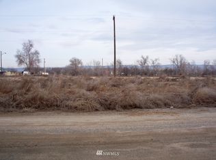 999 A St NE, Quincy, WA 98848