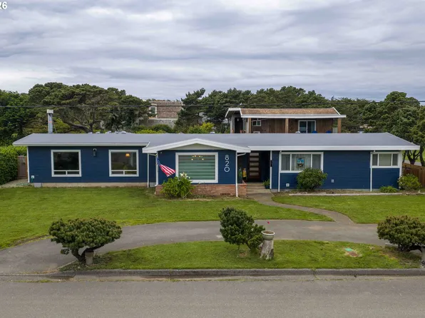 820 Jackson Ave SW, Bandon, OR 97411