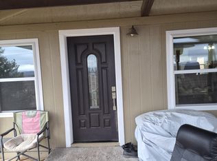 54310 N Paintbrush Ln, Seligman, AZ 86337