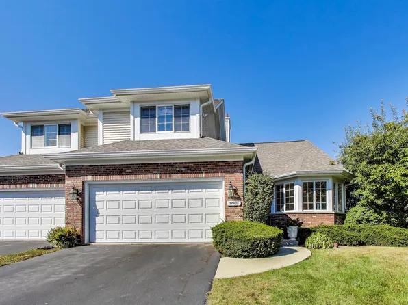 17602 W Knollwood Ct, Grayslake, IL 60030